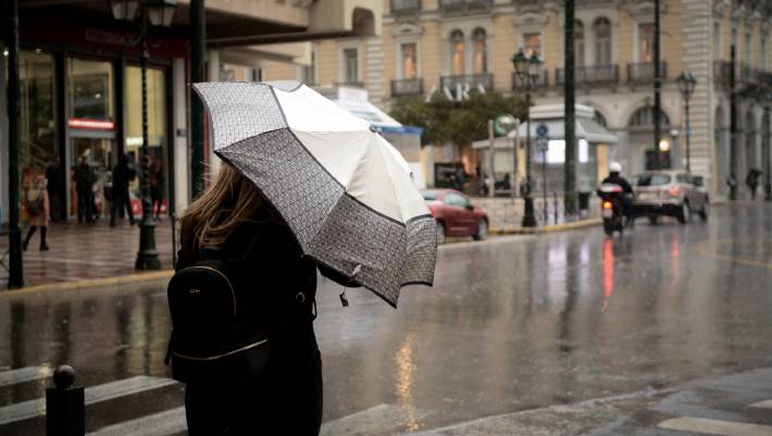 Έρχεται νέα κακοκαιρία - Επικίνδυνης σφοδρότητας καταιγίδες και στην Αττική