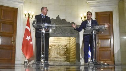 Συνάντηση Ερντογάν – Τσίπρα: Τα… καυτά ζητήματα που θα πέσουν στο τραπέζι Συνάντηση Ερντογάν – Τσίπρα: Τα… καυτά ζητήματα που θα πέσουν στο τραπέζι