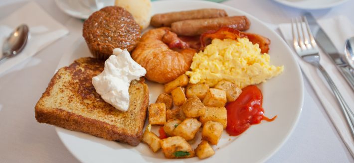 Πέντε τροφές που πρέπει να αποφεύγετε στο πρωινό