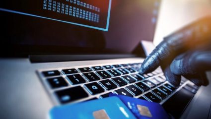 Google: 1 στους 10 Έλληνες έχει υπάρξει θύμα ηλεκτρονικής απάτης και… δεν αλλάζει ποτέ password Google: 1 στους 10 Έλληνες έχει υπάρξει θύμα ηλεκτρονικής απάτης και… δεν αλλάζει ποτέ password