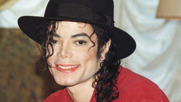 «Ο Μάικλ Τζάκσον ήταν πράγματι παιδόφιλος» λέει πρώην υπηρέτριά του