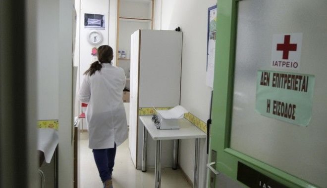 Νεκρός 33χρονος που εισήχθη στο νοσοκομείο με υψηλό πυρετό στη Ρόδο