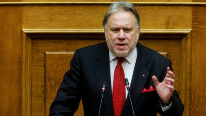 Κατρούγκαλος: Από την επόμενη εβδομάδα υποχρεωτικά το «Βόρεια Μακεδονία» Κατρούγκαλος: Από την επόμενη εβδομάδα υποχρεωτικά το «Βόρεια Μακεδονία»