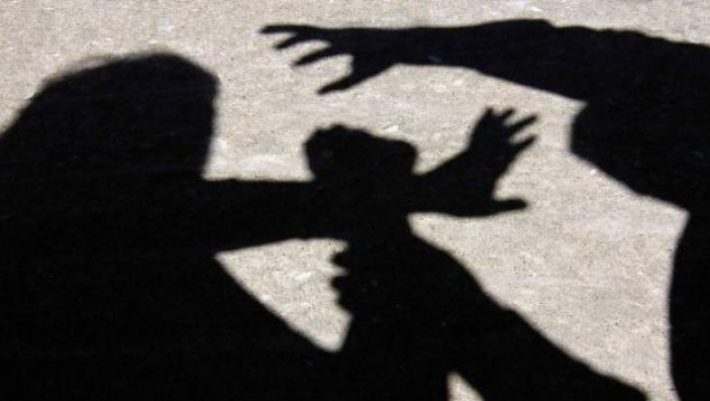 Ζωγράφου: 13χρονο παιδί κακοποιήθηκε από συνομήλικους του μέσα στο σχολείο του Ζωγράφου: 13χρονο παιδί κακοποιήθηκε από συνομήλικους του μέσα στο σχολείο του