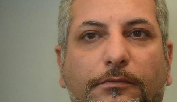 Αυτός είναι ο 42χρονος που κατηγορείται για ασέλγεια σε ανήλικη (ΦΩΤΟ) Αυτός είναι ο 42χρονος που κατηγορείται για ασέλγεια σε ανήλικη (ΦΩΤΟ)