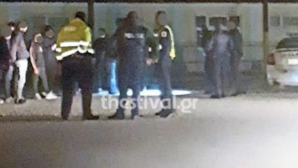 Συμπλοκές μεταξύ οπαδών στη Θεσσαλονίκη -Στο νοσοκομείο 23χρονος που τραυματίστηκε στο κεφάλι Συμπλοκές μεταξύ οπαδών στη Θεσσαλονίκη -Στο νοσοκομείο 23χρονος που τραυματίστηκε στο κεφάλι