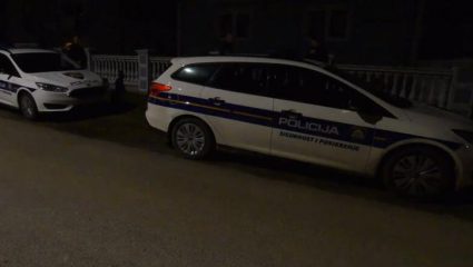 Σκότωσε την αδερφή της και την έκρυβε σε καταψύκτη 18 χρόνια! Σκότωσε την αδερφή της και την έκρυβε σε καταψύκτη 18 χρόνια!