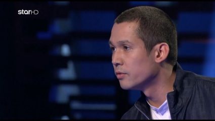 Παίκτρια εναντίον Κοντιζά στο MasterChef: «Αφού δεν του έριξα μπουνιά!» (ΒΙΝΤΕΟ) Παίκτρια εναντίον Κοντιζά στο MasterChef: «Αφού δεν του έριξα μπουνιά!» (ΒΙΝΤΕΟ)