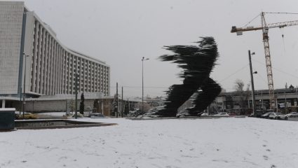 Έρχεται… χιονιάς διαρκείας: Θα το στρώσει έως τον Πειραιά και τα δυτικά προάστια! Έρχεται… χιονιάς διαρκείας: Θα το στρώσει έως τον Πειραιά και τα δυτικά προάστια!