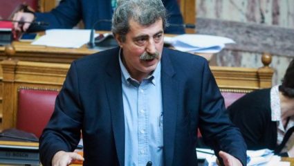Το τσουρέκι του Πολάκη Το τσουρέκι του Πολάκη