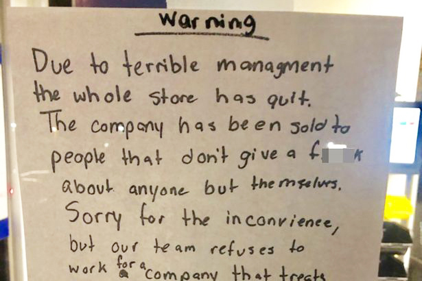 Απίστευτο σημείωμα ομαδικής παραίτησης σε εργοδότες: «Άντε γ@@θείτε όλοι σας»