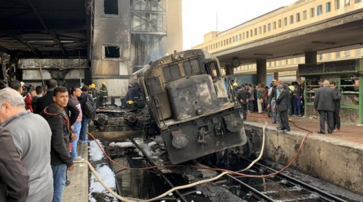 Συνελήφθη ο μηχανοδηγός που άφησε ακυβέρνητο το μοιραίο τρένο στο Κάιρο