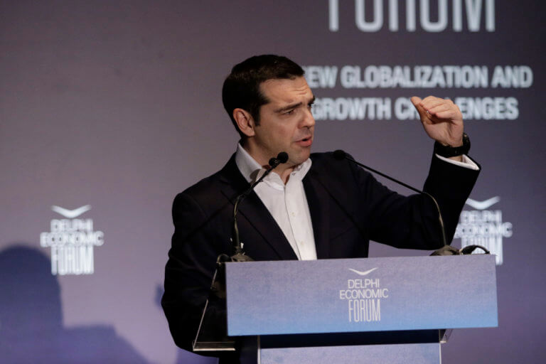 Τσίπρας: «Θα είμαι ο πρώτος Έλληνας πρωθυπουργός που θα επισκεφθεί επισήμως τα Σκόπια»