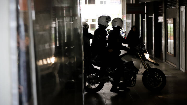 Απόπειρα ληστείας με... πλαστικό πιστόλι