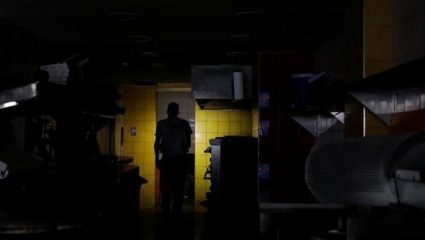 Διαψεύδει η κυβέρνηση της Βενεζουέλας ότι υπήρξαν νεκροί από το μπλακ – αουτ Διαψεύδει η κυβέρνηση της Βενεζουέλας ότι υπήρξαν νεκροί από το μπλακ – αουτ