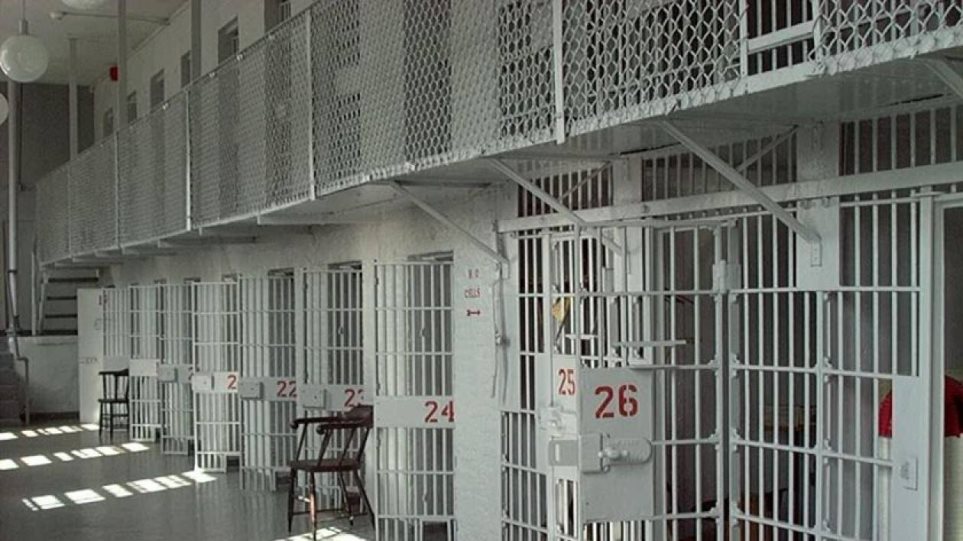 Κρατούμενος απέδρασε από τις φυλακές Κασσάνδρας