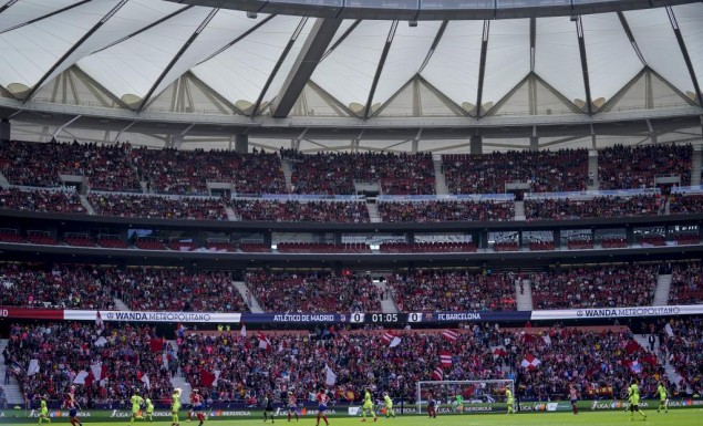 Πάνω από 60.000 θεατές είδαν ποδοσφαιρικό αγώνα γυναικών! - ΒΙΝΤΕΟ