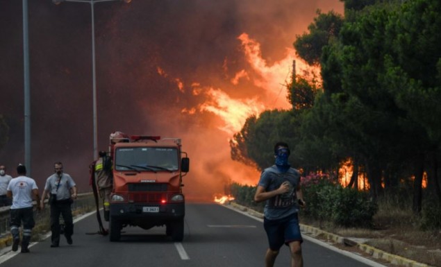 «Μας κρύβουν έγγραφα»: Τι καταγγέλλει η χήρα Φύτρου για όσα έγιναν στο Μάτι