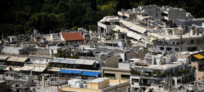 Handelsblatt: Μπίζνες της Αθήνας με τη «Χρυσή Βίζα» -Πωλούν πολιτικά δικαιώματα, χωρίς έλεγχο