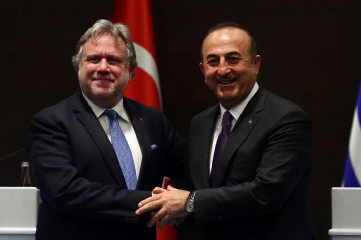 Ο Tούρκος υπουργός Εξωτερικών μίλησε για τουρκική μειονότητα στη συνάντηση με τον Κατρούγκαλο