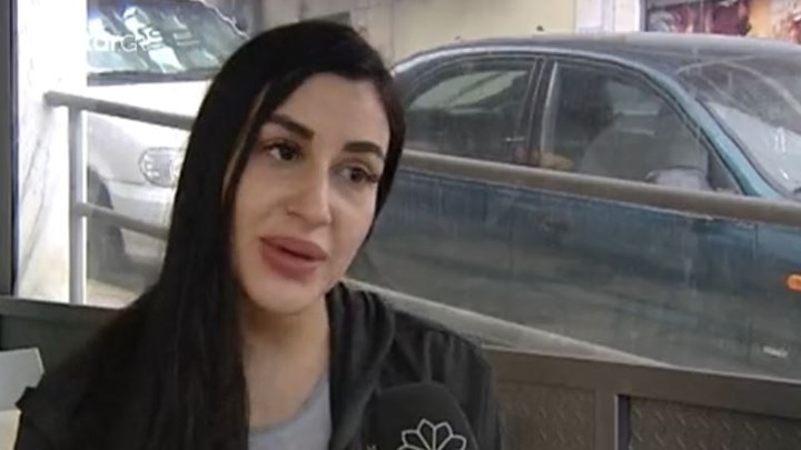 Η 32χρονη που κατηγορείται ότι έριξε τον σύντροφό της από το μπαλκόνι: «Φοβόμουν για τη ζωή μου»