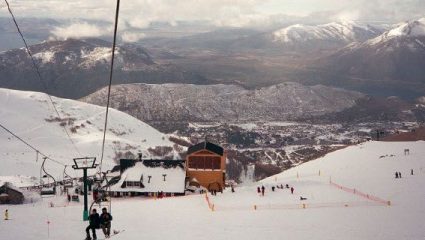Αγωνία για τέσσερις τουρίστες που αγνοούνται στις Άνδεις από το Σαββατοκύριακο Αγωνία για τέσσερις τουρίστες που αγνοούνται στις Άνδεις από το Σαββατοκύριακο