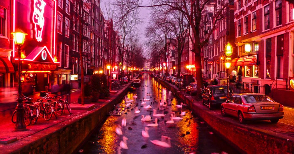 Τελειώνουν οι ξεναγήσεις στα Κόκκινα Φανάρια του Άμστερνταμ