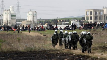 Tα μηνύματα που ξεσήκωσαν τους πρόσφυγες! – ΒΙΝΤΕΟ Tα μηνύματα που ξεσήκωσαν τους πρόσφυγες! – ΒΙΝΤΕΟ