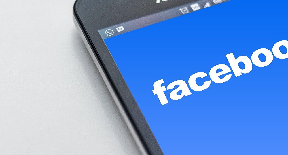 Γιατί το Facebook «κατέβασε» ενημερωτική σελίδα στη Δανία