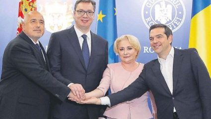 Κι επίσημα συνδιεκδικήτρια των Euro 2028 και Μουντιάλ 2030 η Ελλάδα Κι επίσημα συνδιεκδικήτρια των Euro 2028 και Μουντιάλ 2030 η Ελλάδα