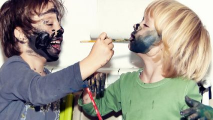 Γιατί τα δεύτερα παιδιά είναι πιο ζωηρά από τα πρωτότοκα; Γιατί τα δεύτερα παιδιά είναι πιο ζωηρά από τα πρωτότοκα;