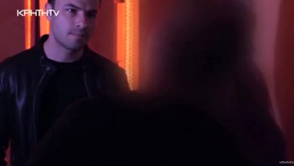 Επέτρεψε στη γυναίκα του να γίνει ιερόδουλη λόγω κρίσης (ΒΙΝΤΕΟ) Επέτρεψε στη γυναίκα του να γίνει ιερόδουλη λόγω κρίσης (ΒΙΝΤΕΟ)