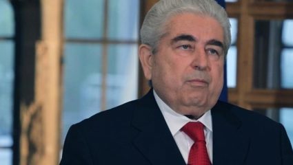 Βελτιώνεται η υγεία του Δημήτρη Χριστόφια Βελτιώνεται η υγεία του Δημήτρη Χριστόφια
