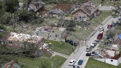 Aκραία φαινόμενα προβλέπουν οι μετεωρολόγοι για το καλοκαίρι Aκραία φαινόμενα προβλέπουν οι μετεωρολόγοι για το καλοκαίρι