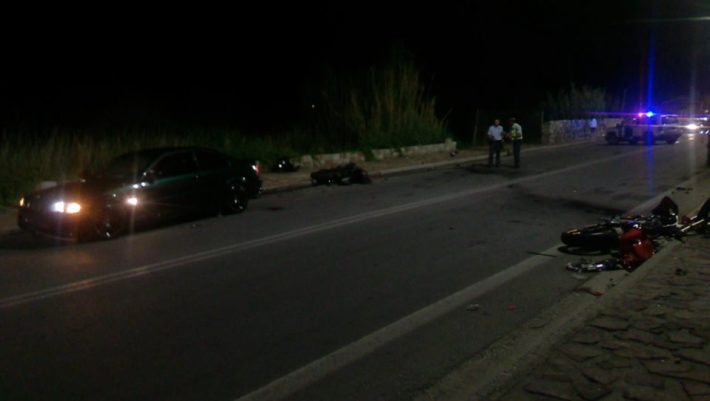 Σοκαριστικό τροχαίο στη Λέσβο με τρία νεαρά άτομα νεκρά Σοκαριστικό τροχαίο στη Λέσβο με τρία νεαρά άτομα νεκρά