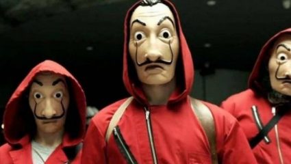 Πάρτε θέσεις: Το πρώτο επίσημο τρέιλερ του Casa De Papel! (ΒΙΝΤΕΟ) Πάρτε θέσεις: Το πρώτο επίσημο τρέιλερ του Casa De Papel! (ΒΙΝΤΕΟ)