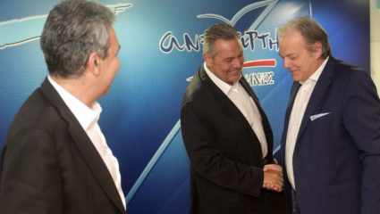 Αποφασίζει στο εθνικό συμβούλιο των ΑΝΕΛ για τις εθνικές εκλογές ο Καμμένος Αποφασίζει στο εθνικό συμβούλιο των ΑΝΕΛ για τις εθνικές εκλογές ο Καμμένος