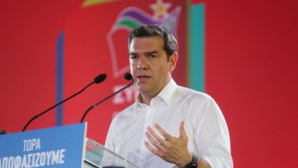 Το νέο τηλεοπτικό σποτ του ΣΥΡΙΖΑ: «Τότε – Τώρα» Το νέο τηλεοπτικό σποτ του ΣΥΡΙΖΑ: «Τότε – Τώρα»