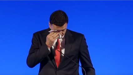 Τα δάκρυα του Κικίλια (video) Τα δάκρυα του Κικίλια (video)