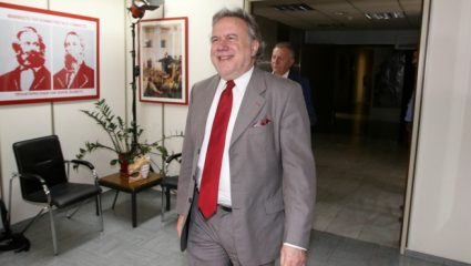 Στο νοσοκομείο ο Γιώργος Κατρούγκαλος Στο νοσοκομείο ο Γιώργος Κατρούγκαλος