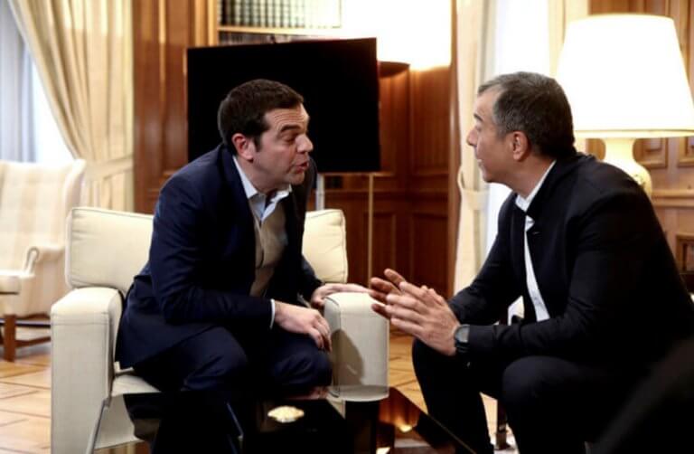 Ο Θεοδωράκης διαψεύδει τον Τσίπρα ότι συζητούσαν για να πάρει τη θέση Καμμένου στην κυβέρνηση