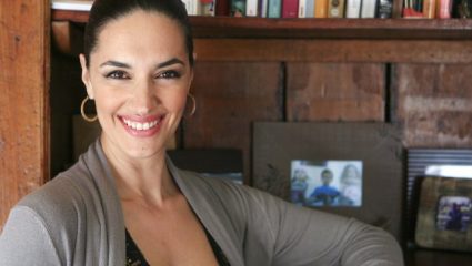 Νόνη Δούνια: Τι κοινό έχει η πολιτική με το modelling Νόνη Δούνια: Τι κοινό έχει η πολιτική με το modelling