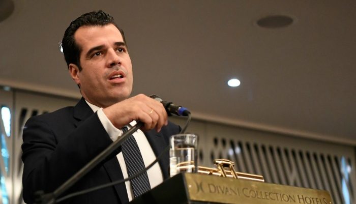 Πλεύρης: «Μου εύχονταν να πεθάνω όταν ήμουν διασωληνωμένος» - ΒΙΝΤΕΟ Πλεύρης: «Μου εύχονταν να πεθάνω όταν ήμουν διασωληνωμένος» - ΒΙΝΤΕΟ