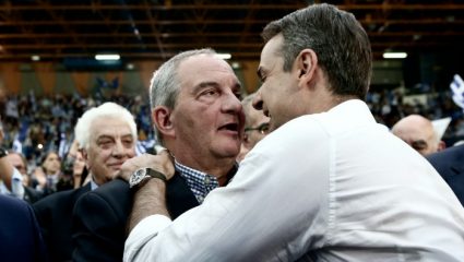 Τι θα κάνει στο Μαξίμου ο Καραμανλής; Τι θα κάνει στο Μαξίμου ο Καραμανλής;