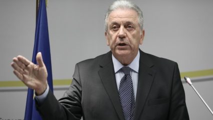 Η επιστροφή του Αβραμόπουλου Η επιστροφή του Αβραμόπουλου