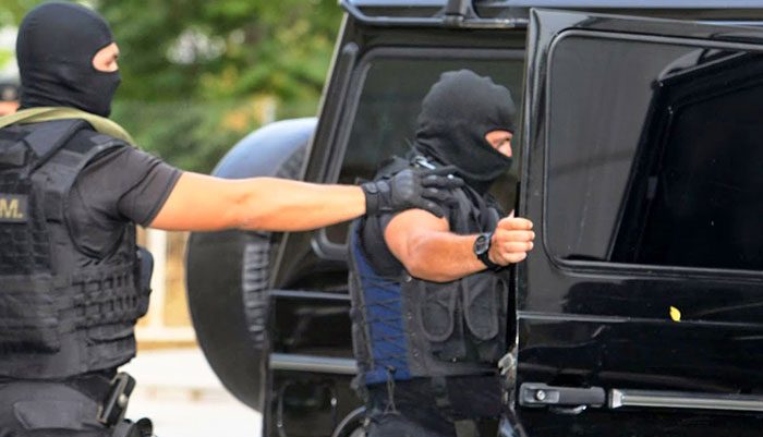 Νόμος και τάξη από Χρυσοχοΐδη: «Κομάντος» της ΕΛ.ΑΣ με ειδικό ρόλο στους δρόμους της Αθήνας Νόμος και τάξη από Χρυσοχοΐδη: «Κομάντος» της ΕΛ.ΑΣ με ειδικό ρόλο στους δρόμους της Αθήνας