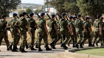 Υποχρεωτικός εμβολιασμός στον στρατό: Τι θα ισχύει για τους μόνιμους και τους νέους από Σεπτέμβριο Υποχρεωτικός εμβολιασμός στον στρατό: Τι θα ισχύει για τους μόνιμους και τους νέους από Σεπτέμβριο