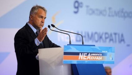 Και στο Εβραϊκό Μουσείο πήγε ο Βορίδης για να «διαγράψει» το παρελθόν του Και στο Εβραϊκό Μουσείο πήγε ο Βορίδης για να «διαγράψει» το παρελθόν του