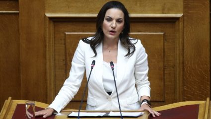 Βρέθηκε θέση για την Όλγα Κεφαλογιάννη Βρέθηκε θέση για την Όλγα Κεφαλογιάννη