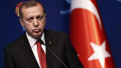 Τι στ’ αλήθεια συνέβη με το «καρδιακό» επεισόδιο του Ερντογάν Τι στ’ αλήθεια συνέβη με το «καρδιακό» επεισόδιο του Ερντογάν